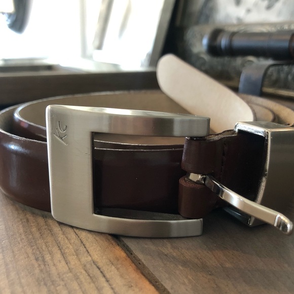KENNETH COLE.... Italian leather belt - Picture 1 of 8